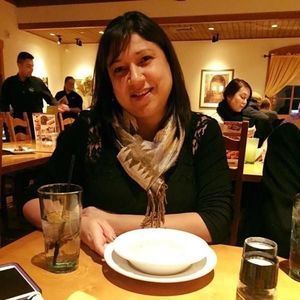 Meet your Posher, Ligia